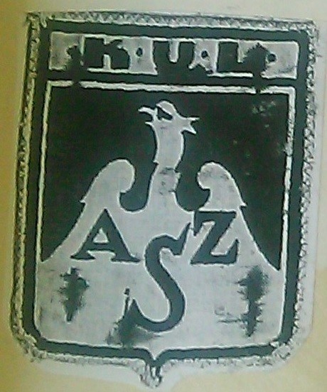 Plakietka z symbolem AZS KUL. Fot. za https://historia.org.pl